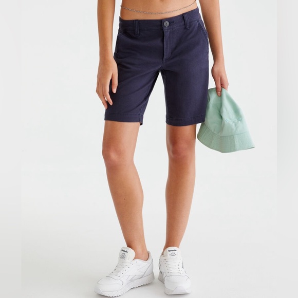 Aeropostale Pants - Aeropostale Bermuda Twill Short N114-32